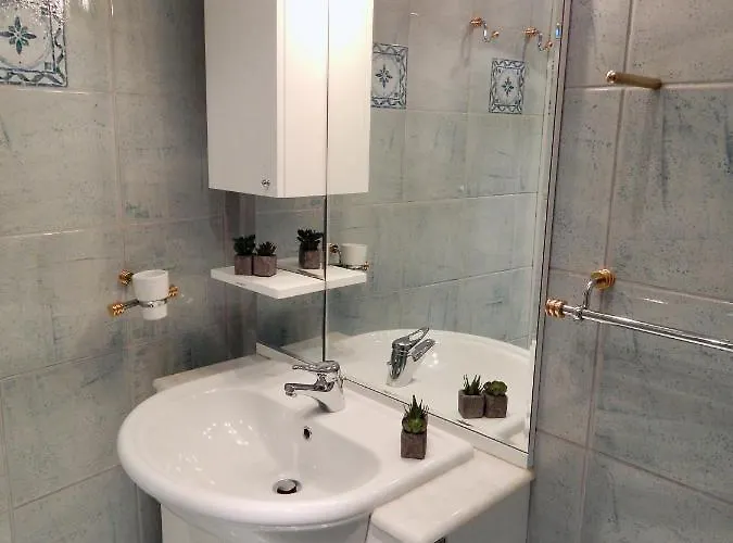 Πανσιόν Igor 4*